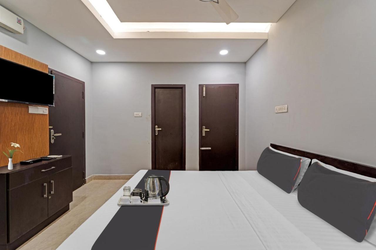 Hotel O J2 Service Apartment Madras Buitenkant foto
