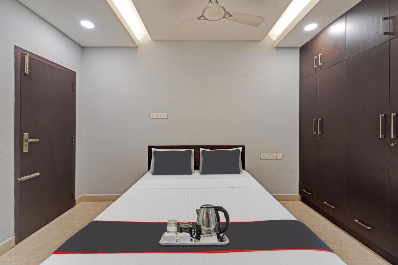 Hotel O J2 Service Apartment Madras Buitenkant foto