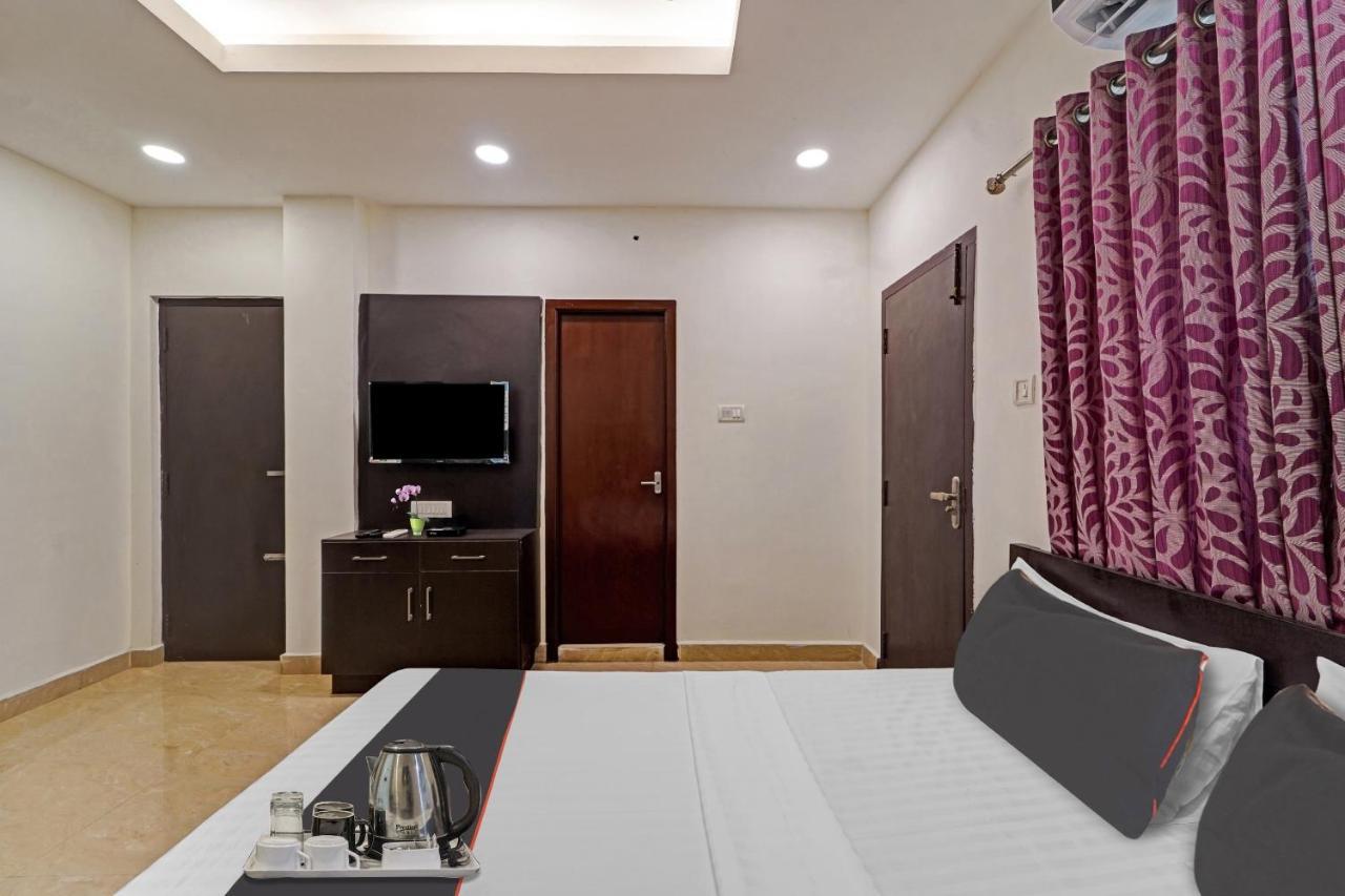 Hotel O J2 Service Apartment Madras Buitenkant foto